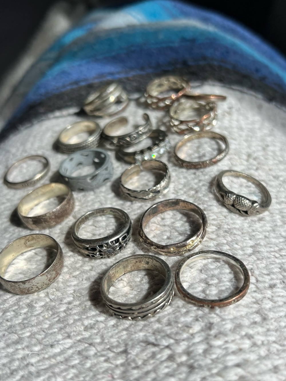 18 Silver Tone Rings - Picture 2 of 6